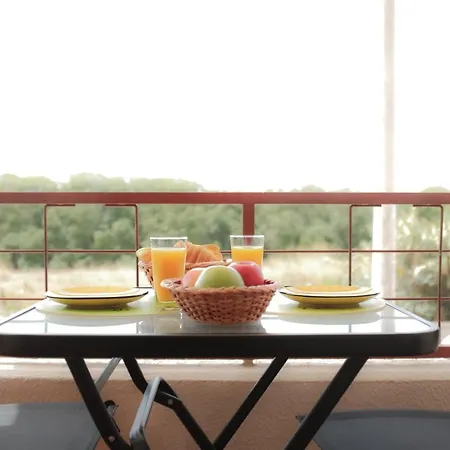 Like-home-t1 Apt-sea View, Near The
