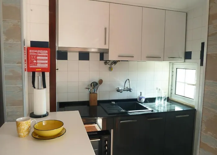 Like-home-t1 Apt-sea View, Near The * Carcavelos (Lisbon)